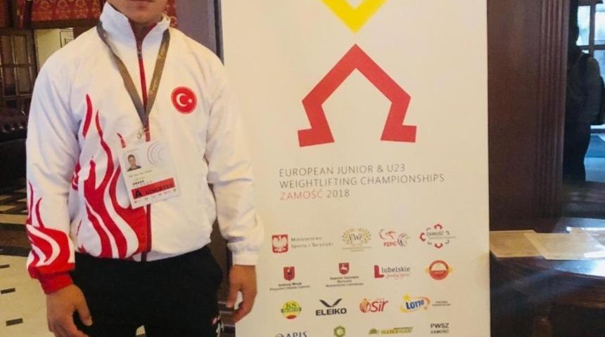 Pursaklar Belediyesi sporcusu Y&uuml;ksel, Avrupa&rsquo;da &uuml;lkemizi temsil edecek