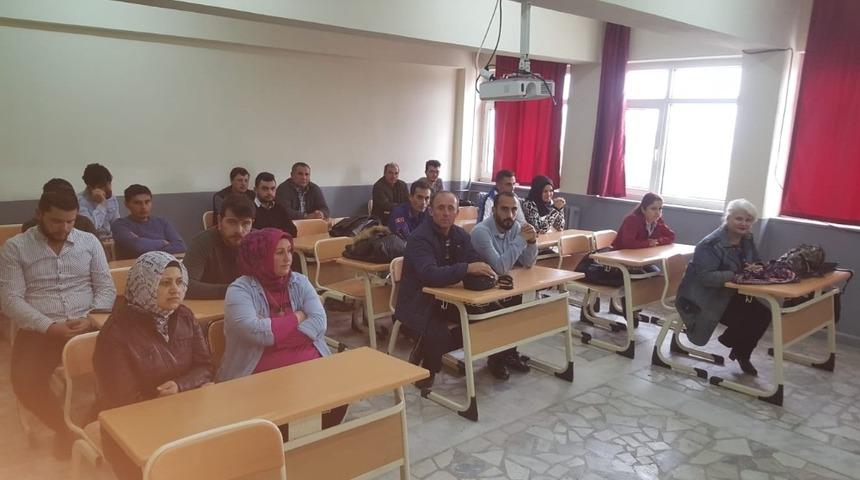 Altıntaş&rsquo;ta KOSGEB Girişimcilik Kursu a&ccedil;ıldı