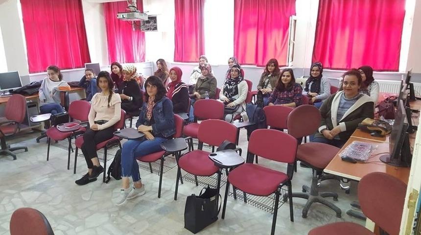 &Uuml;niversite &ouml;ğrencileri i&ccedil;in İş G&uuml;venliği ve İş&ccedil;i Sağlığı Kursu