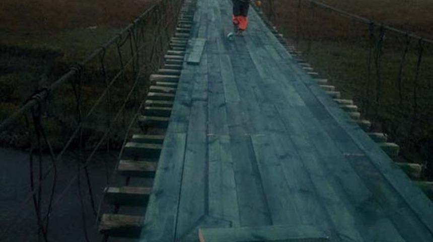 Akyaka&rsquo;daki asma k&ouml;pr&uuml; tadilata alındı