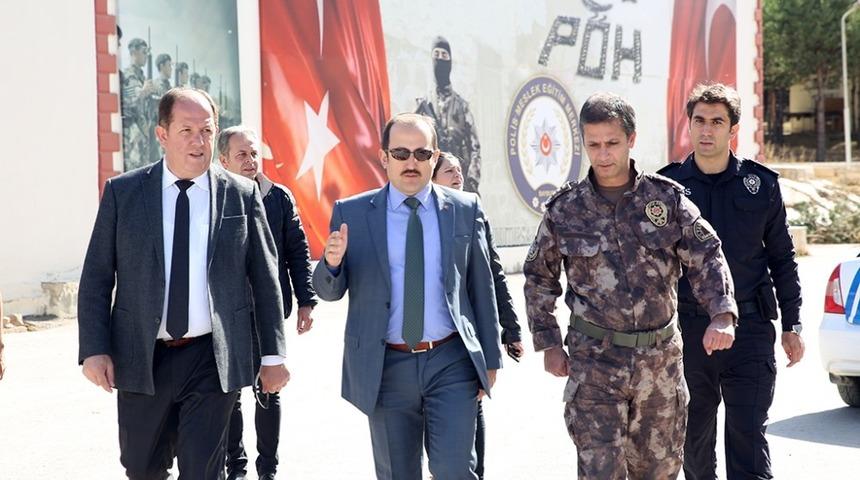 Polis Eğitim Merkezi yeni &ouml;ğrencileri i&ccedil;in g&uuml;n sayıyor