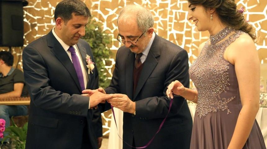 &Ccedil;ankaya ve Alemdar evlilik i&ccedil;in ilk adımı attılar