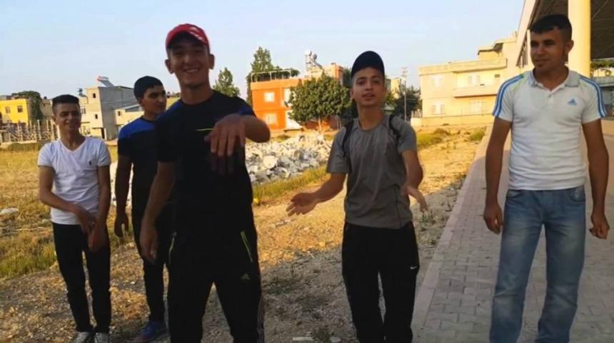 Ağzına Takılan En Leş Şarkı