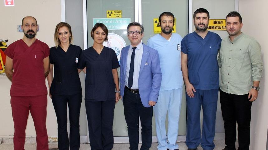 Acil Anjiyo M&uuml;dahale Timi 2 bin 78 kişiyi hayata bağladı