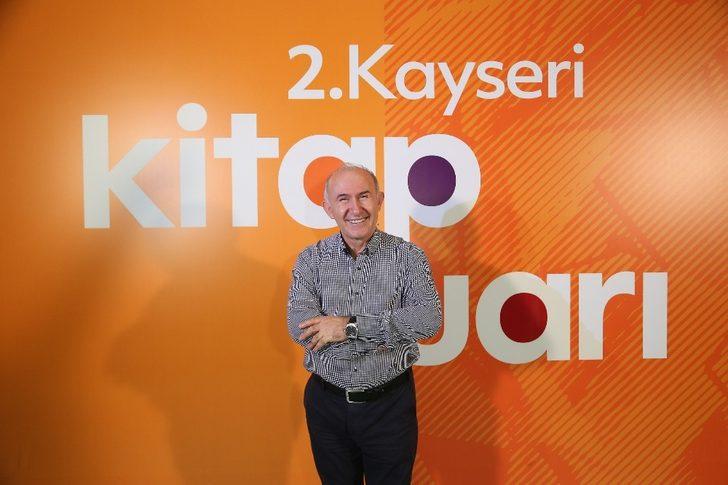 Kitap Fuarına katılan yazarlar: Kayseri yaptığı işi iyi yapıyor G3