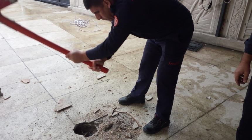 İtfaiyeden 4.5 saatlik kedi kurtarma operasyonu