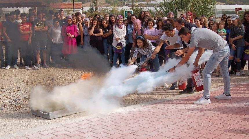 Kumluca Sağlık Bilimleri Fak&uuml;ltesi&rsquo;nde Yangın Tatbikatı