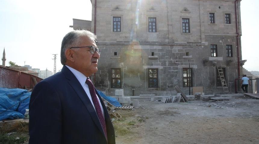 Jandarma Konağı yıl sonunda hizmete hazır