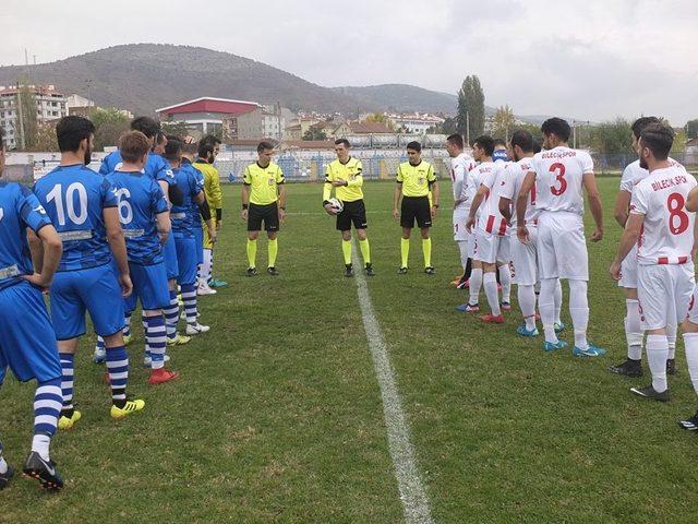 Bilecikspor kendine geldi