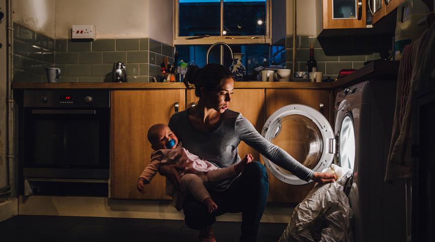 Ev hanımları sakatlık ve ağrılardan korunmak için ne yapmalı?