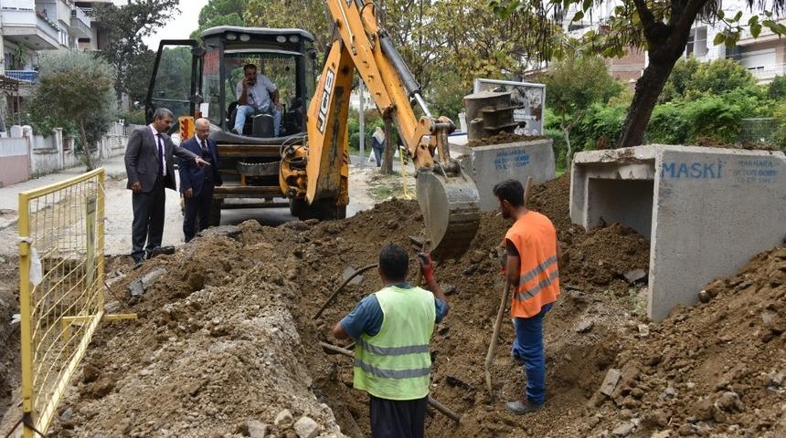 Yağmursuyu ve doğalgaz &ccedil;alışmaları devam ediyor