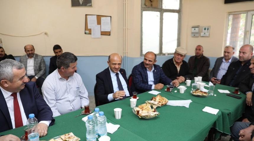 Başkan Baran, Milletvekili Işık ile k&ouml;yleri gezdi