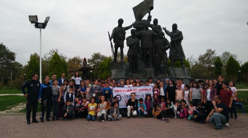 Giresun polisinden &ouml;ğrencilere Samsun gezisi