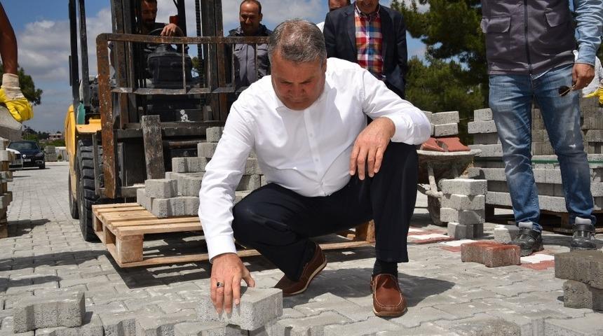 Yunusemre&rsquo;de 1 milyon 400 bin metrekare parke taşı d&ouml;şendi