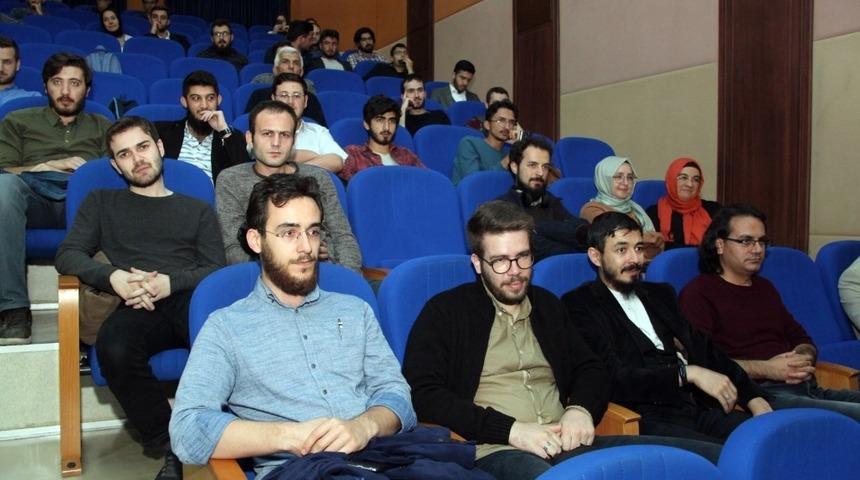 SD&Uuml;&rsquo;de &lsquo;Can Veren Pervaneler&rsquo; Konferansı