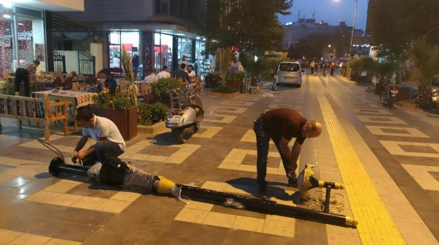 Filistin Caddesi yeni y&uuml;z&uuml;yle beğeni topladı