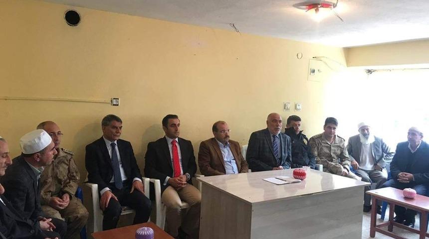 Vali İsmail Ustaoğlu&rsquo;ndan şehit polisin ailesine taziye ziyareti