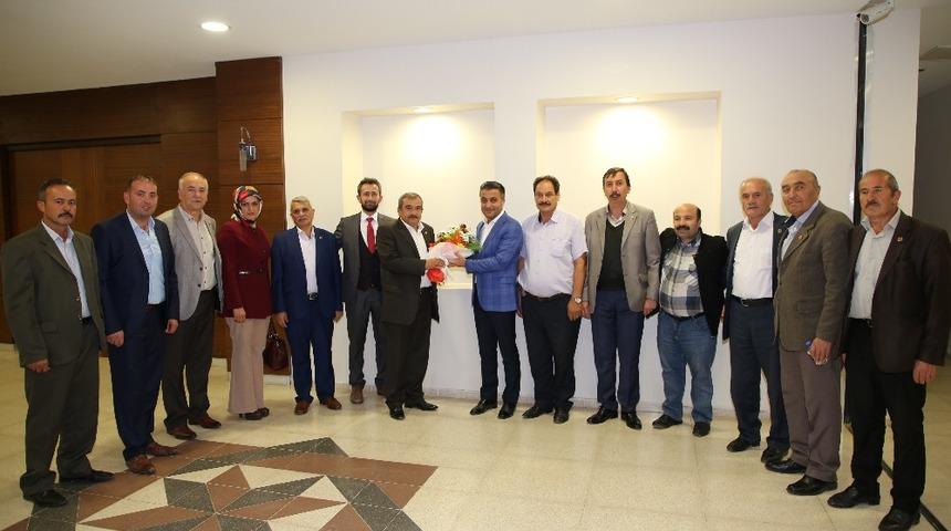 Başkan Boz muhtarları ağırladı
