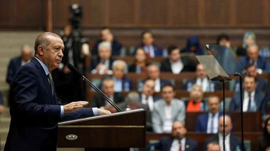 AK Parti grup toplantısında İngilizce ve Arapça yayın olacak