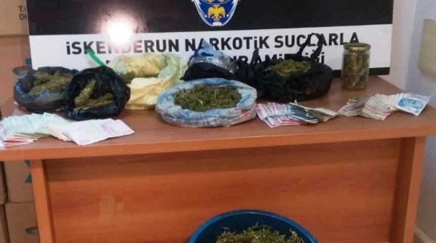 İskenderun&rsquo;da uyuşturucu operasyonları: 35 g&ouml;zaltı