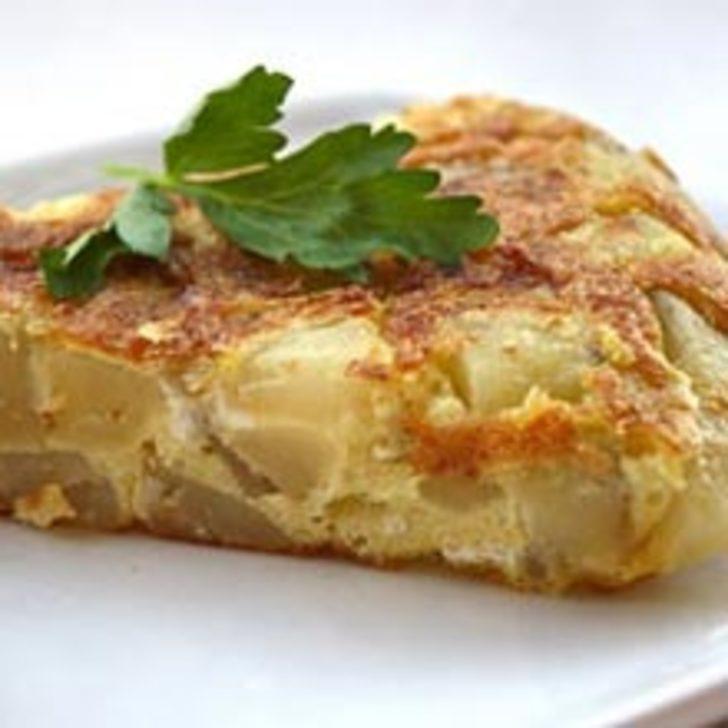 Patatesli Omlet