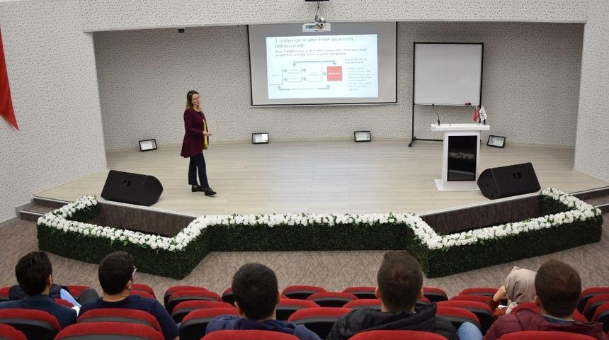 T&Uuml;BİTAK BİGG D&uuml;nya 1. aşama eğitim programı D&uuml;zce teknopark&rsquo;ta başladı