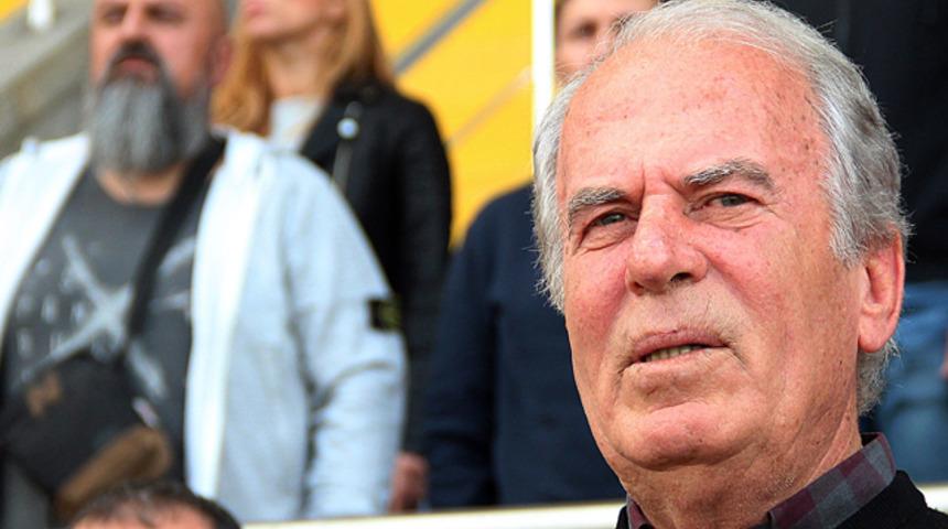 Mustafa Denizli, Fenerbahçe'yi geçti! 2 maçta...