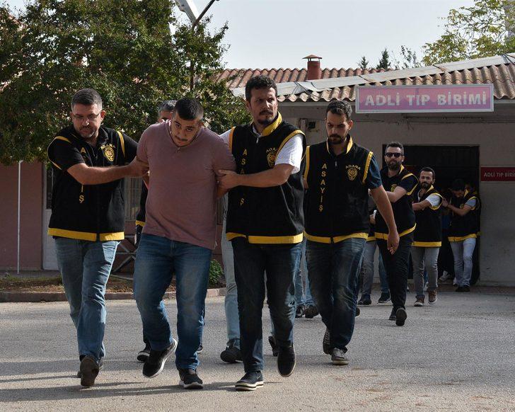 Polise yakalanmamak için medyum tutmuşlar! 'Benim cinlerden hızlı çıktınız' G1