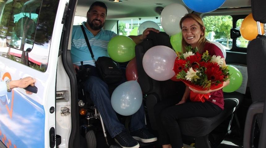 Engelsiz ulaşım aracı gelin arabası oldu