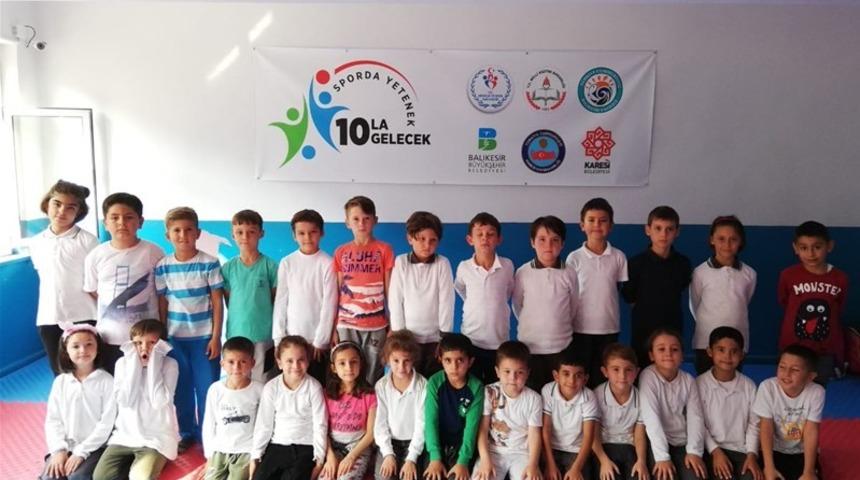 Sabah eğitim, &ouml;ğleden sonra spor