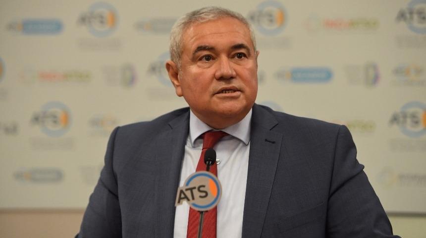 &Ccedil;etin: &ldquo;ATSO D&uuml;nyaya a&ccedil;ılan pencere&rdquo;