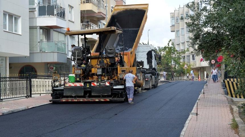 Gen&ccedil;lik Mahallesi&rsquo;nde asfalt &ccedil;alışmaları başladı