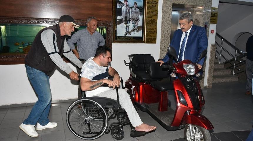 Başkan Alıcık personeline sahip &ccedil;ıktı