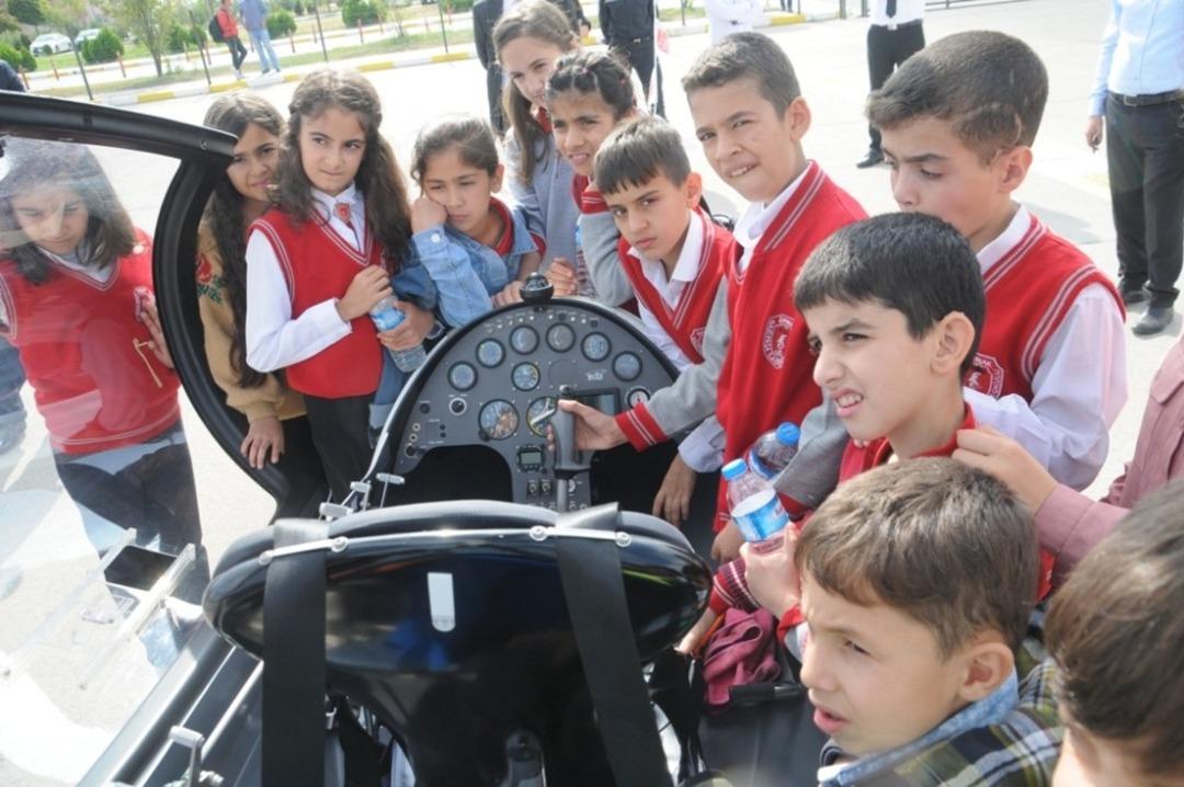 Şırnak&rsquo;ta geleceğin pilotları Gyrocopter ile tanıştı