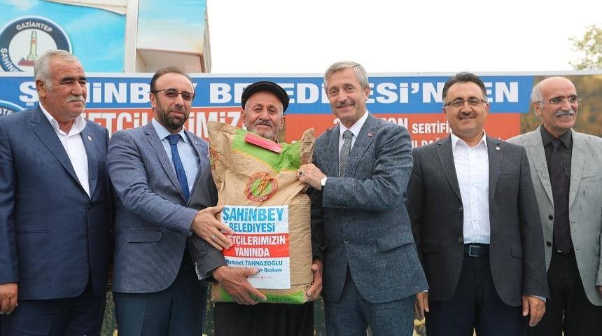 Tahmazoğlu&rsquo;ndan &ccedil;ift&ccedil;ilere m&uuml;jde