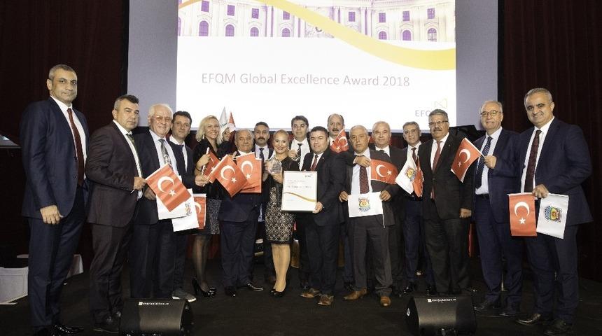 Tarsus Belediyesi&rsquo;ne &ldquo;Başarı &Ouml;d&uuml;l&uuml;&rdquo;