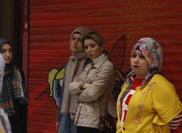 2 aydır paralarını alamayan tekstil atölyesi işçilerinin tahliye şoku