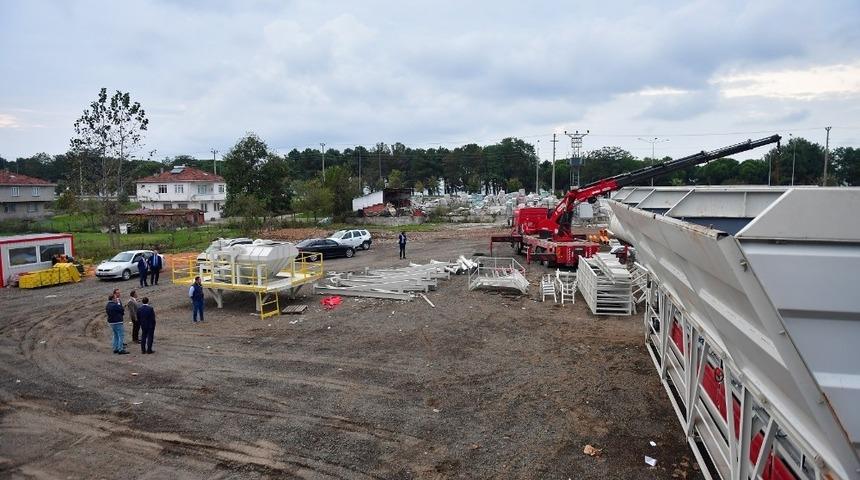 &Uuml;nye Belediyesi beton santralı kuruyor