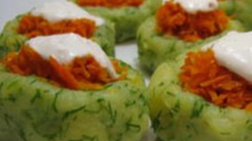 Patates Yuvasında Yoğurt Soslu Havu&ccedil;