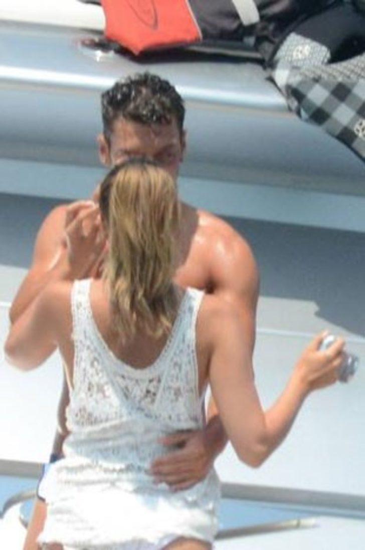 İşte Mesut'u baştan çıkartan kadın G3