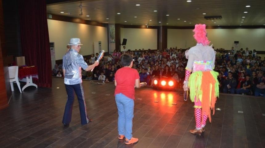 Sirk b&uuml;y&uuml;ledi