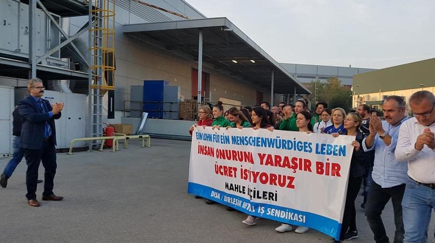 Ege Serbest Bölge'de 550 işçi grev ilanını astı