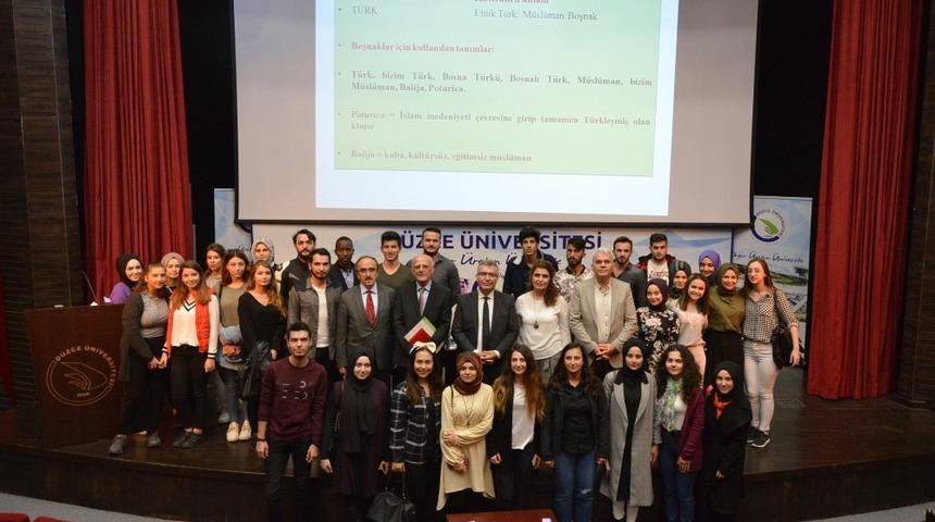 Zagreb &Uuml;niversitesi &ouml;ğretim &uuml;yesi konferans verdi
