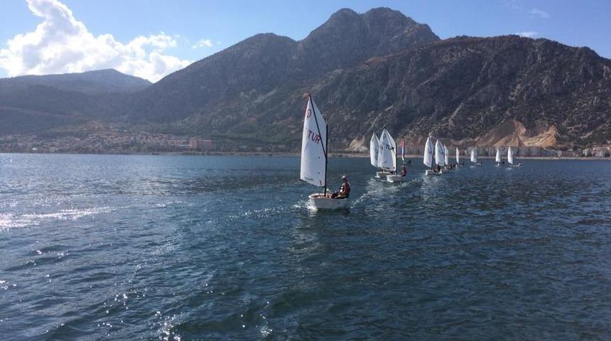 3. Altın Elma Optimist Yelken Yarışları