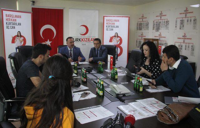 İzmir'de kan bağışı için 50 bin gönüllü aranıyor