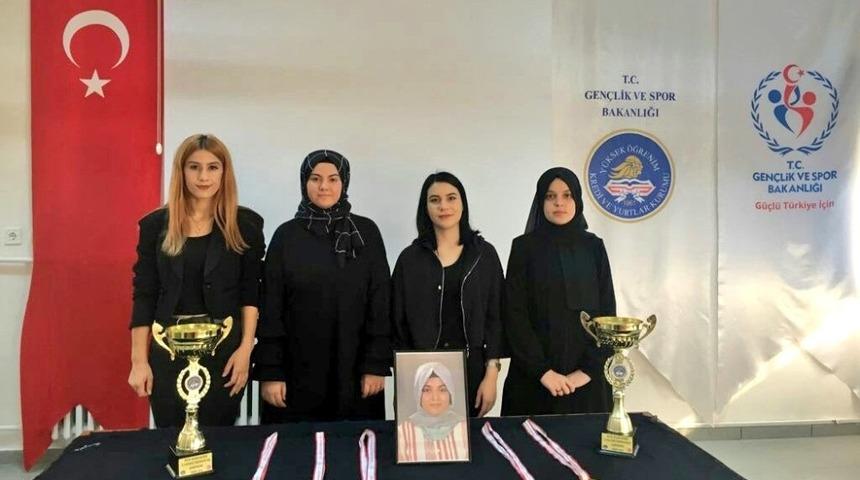 Şirin Ok&rsquo;un arkadaşlarından duygulandıran davranış