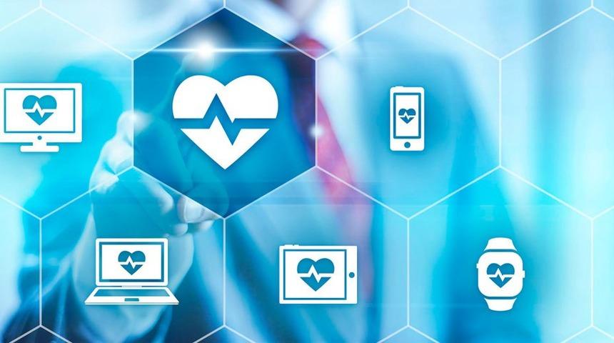 Dijitalleşen dünya en hızlı dönüşümü sağlıkta yaşıyor