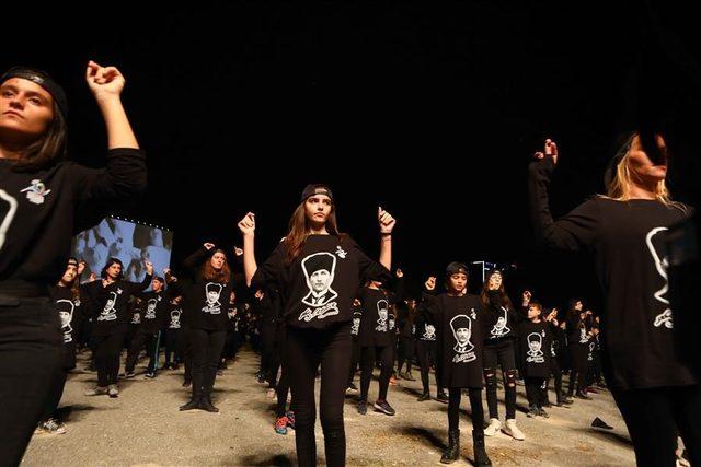 Cumhuriyet coşkusu tüm İzmir’i saracak