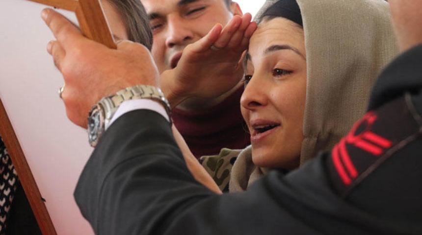 20 gün önce evlenmişlerdi! Eşini böyle uğurladı