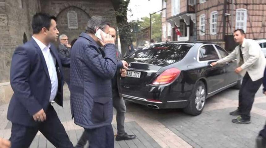 MHP'nin teklifi sonrası Melih Gökçek böyle görüntülendi